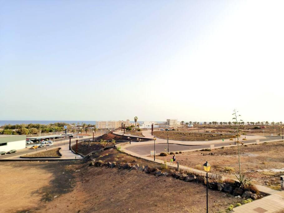 Arrecife Wifi Vistas Al Marアパートメント エクステリア 写真