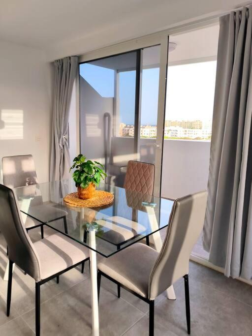 Arrecife Wifi Vistas Al Marアパートメント エクステリア 写真